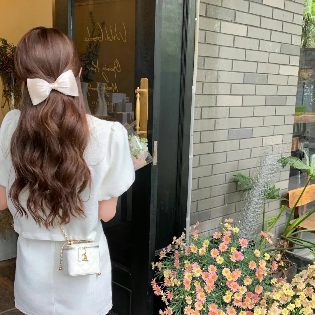 蓝色项圈